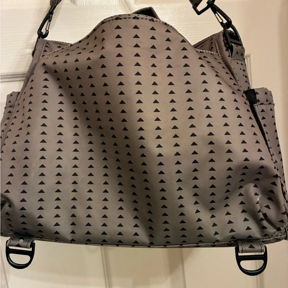 Ju-Ju-Be Gray Baby Bag